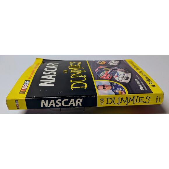 NASCAR For Dummies By Mark Martin Vtg Paperback 2000 Y2K Race Car Racing Travel - Picture 3 of 7